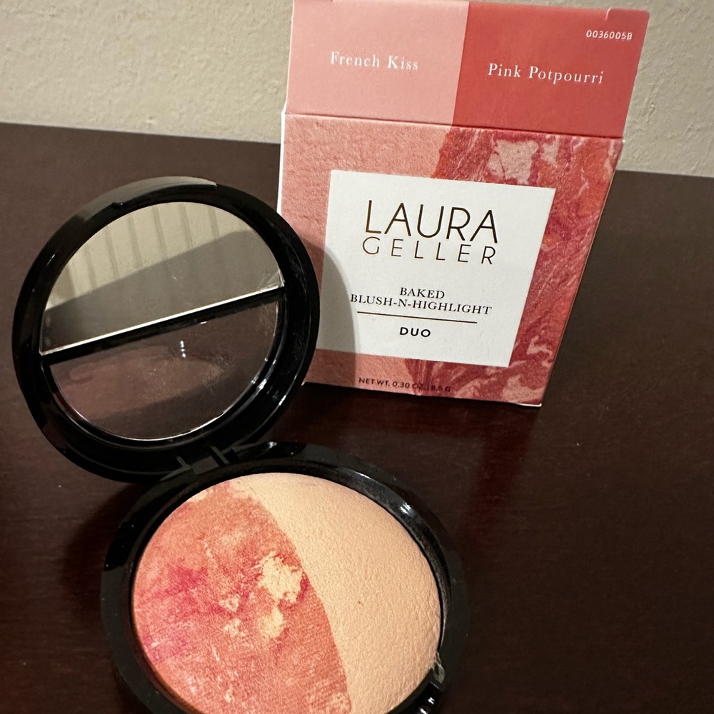 Laura Geller Baked Blush-n-Highlight Duo - French Kiss
